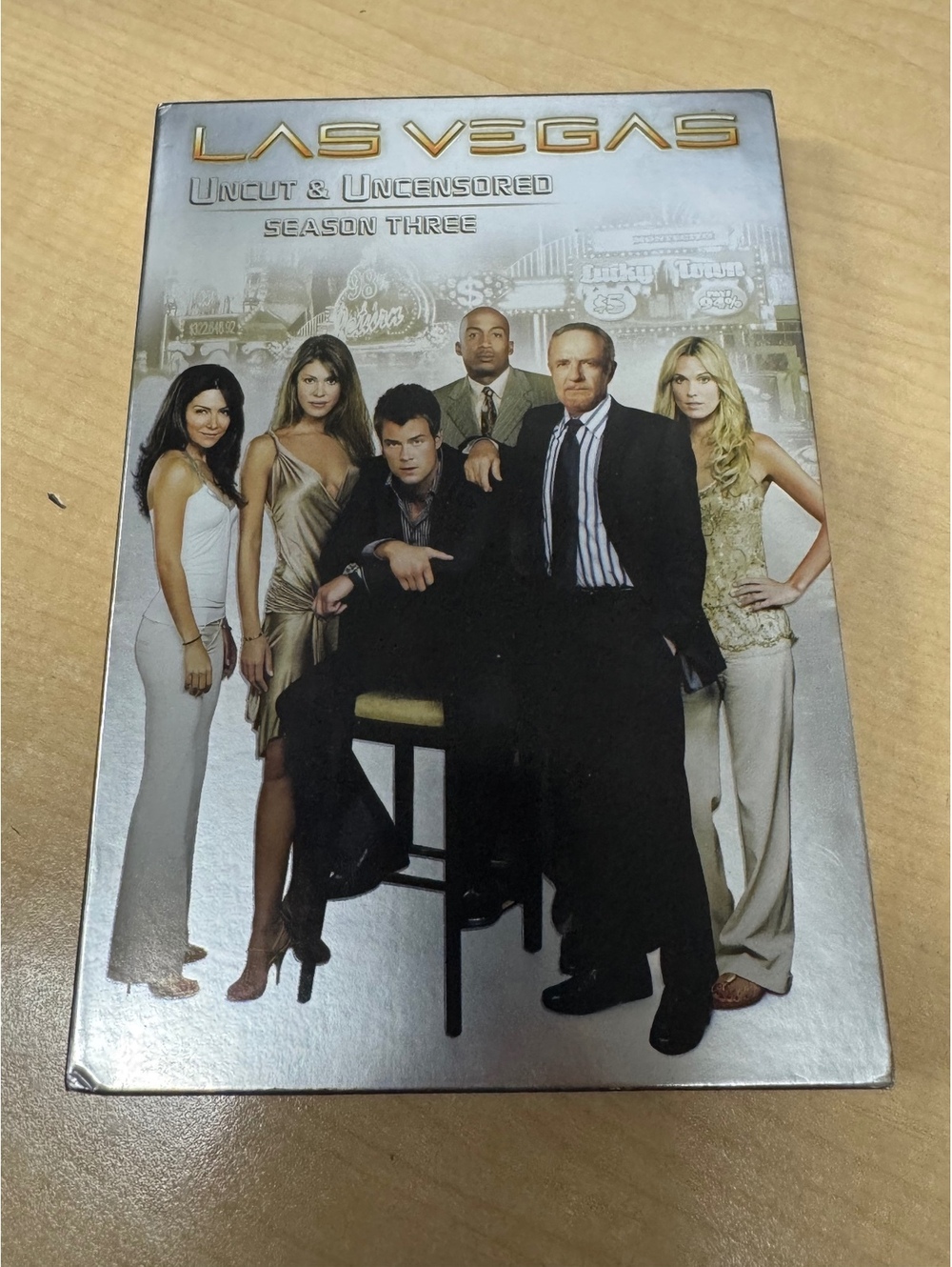 Las Vegas Season 3 Uncut & Uncensored DVD set DVD3